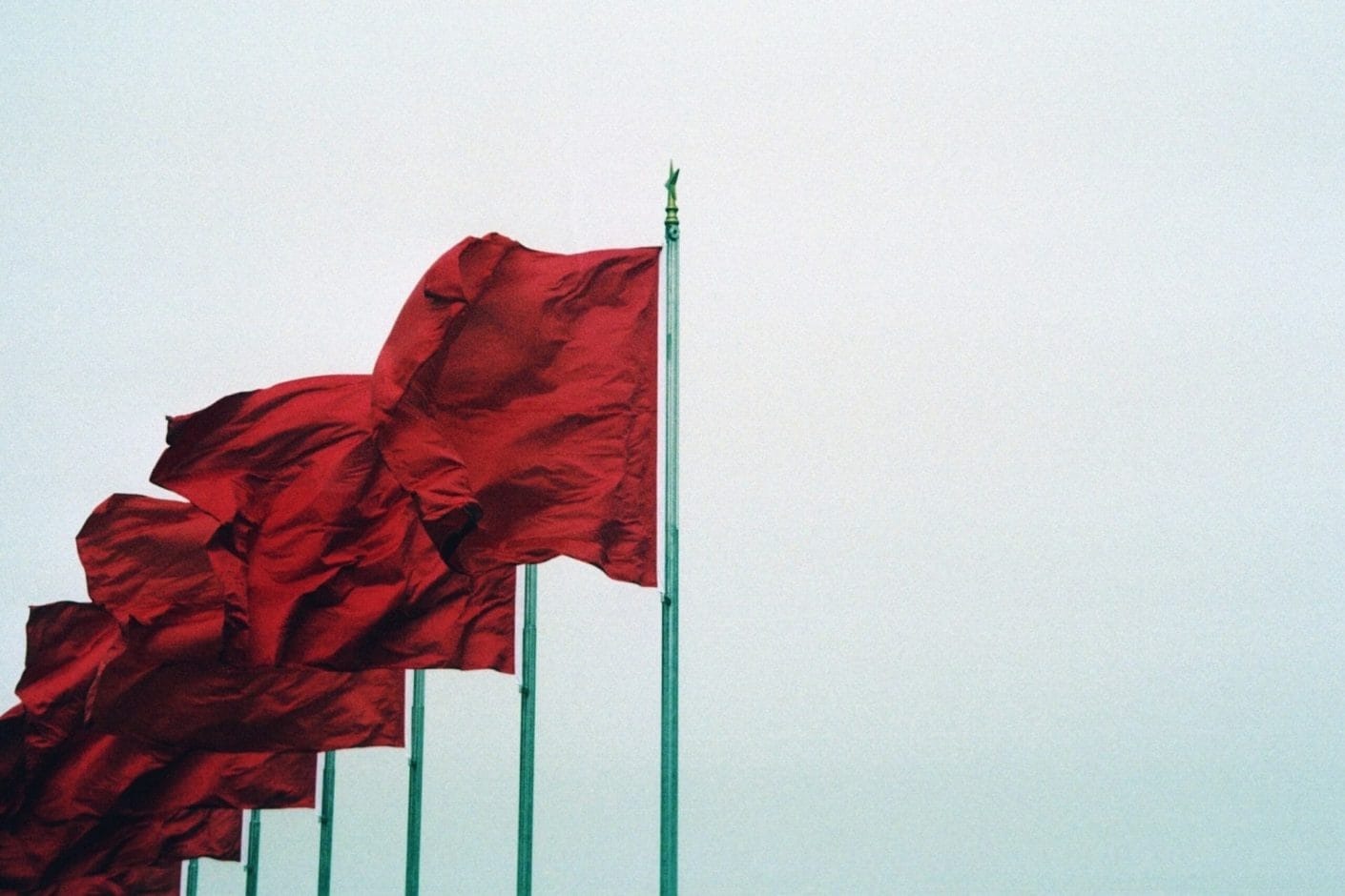 5 red flags that show you have an under-performing team member